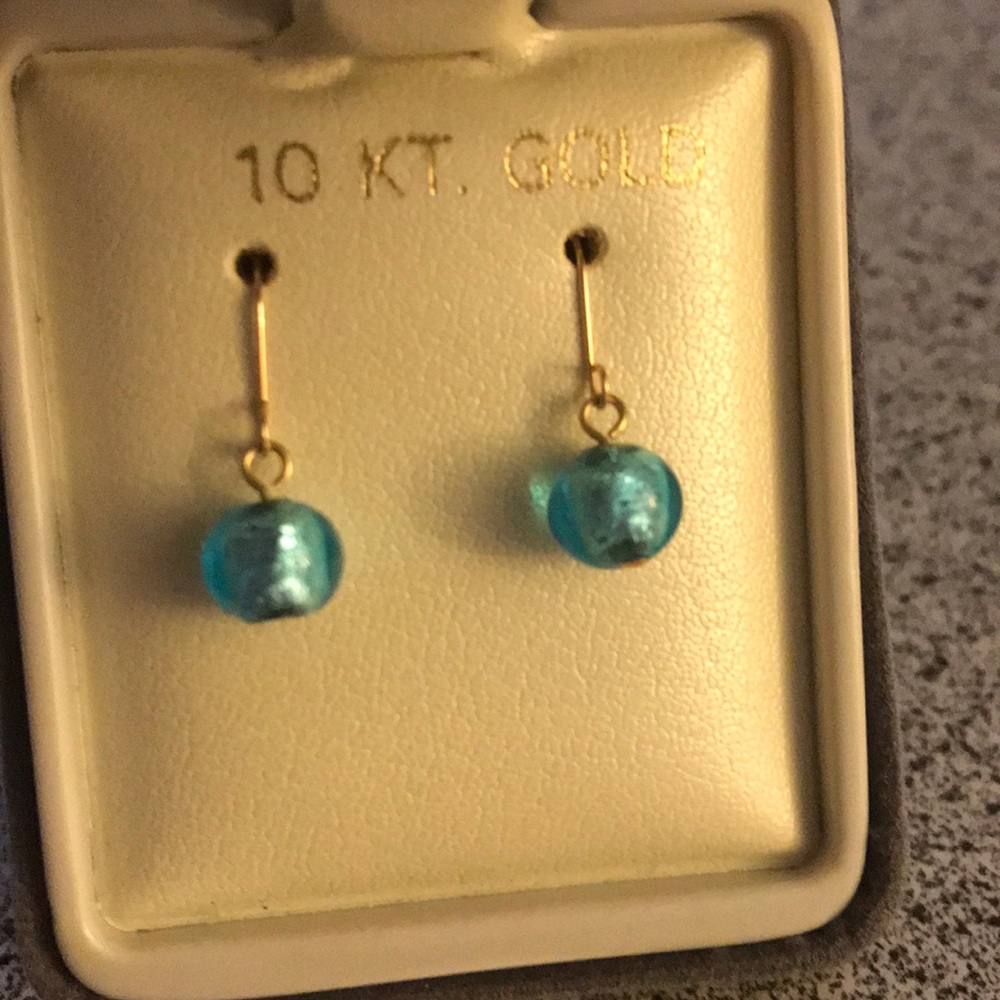 Nwt 10k gold blue bead dangle earrings - Picture 3 of 8